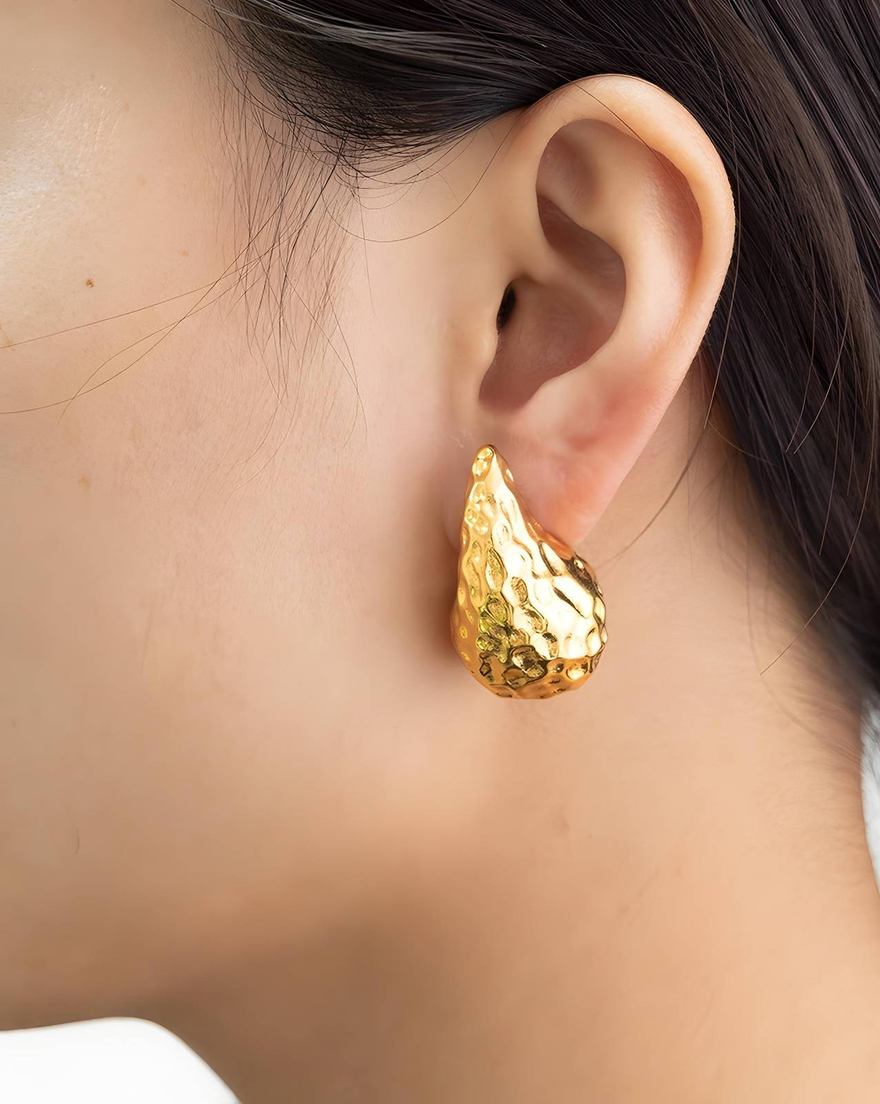18K Gold Plated Hollow Teardrop Earrings